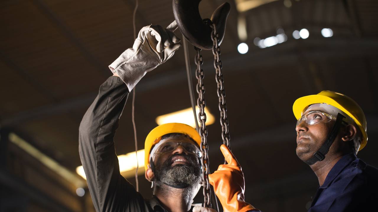 Hoist Operator Safety Najma